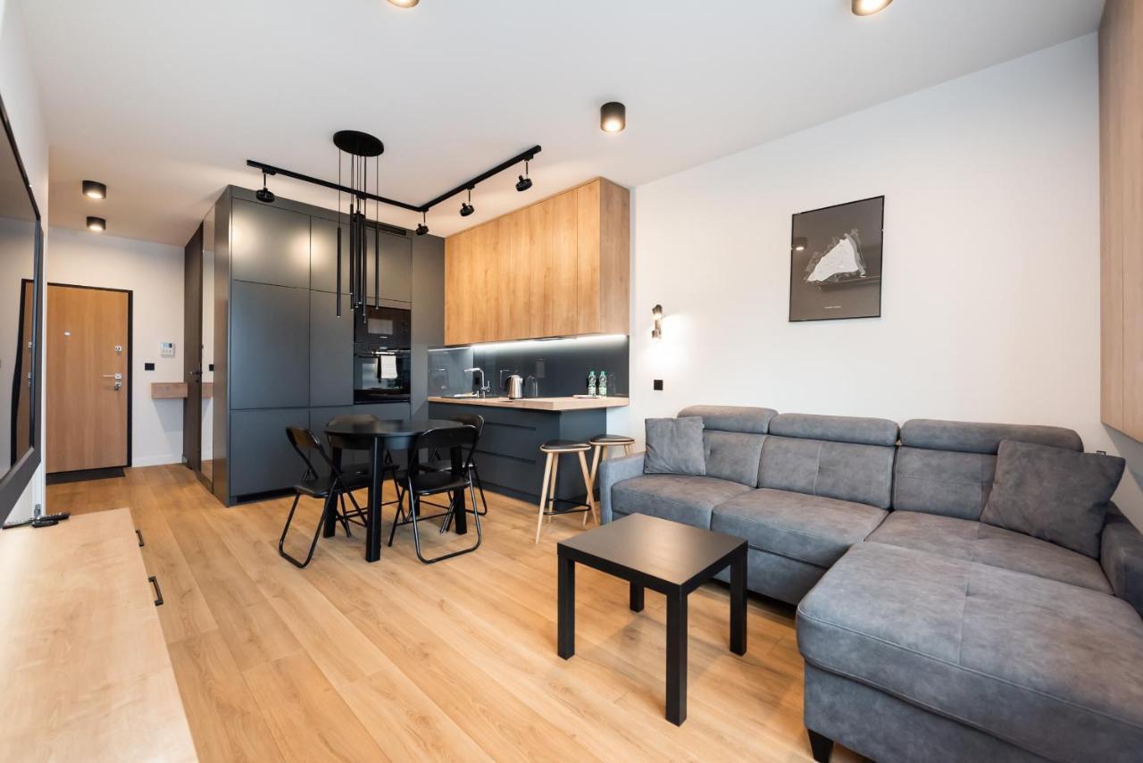 ורשה Zoliborz Obsidian Apartment מראה חיצוני תמונה