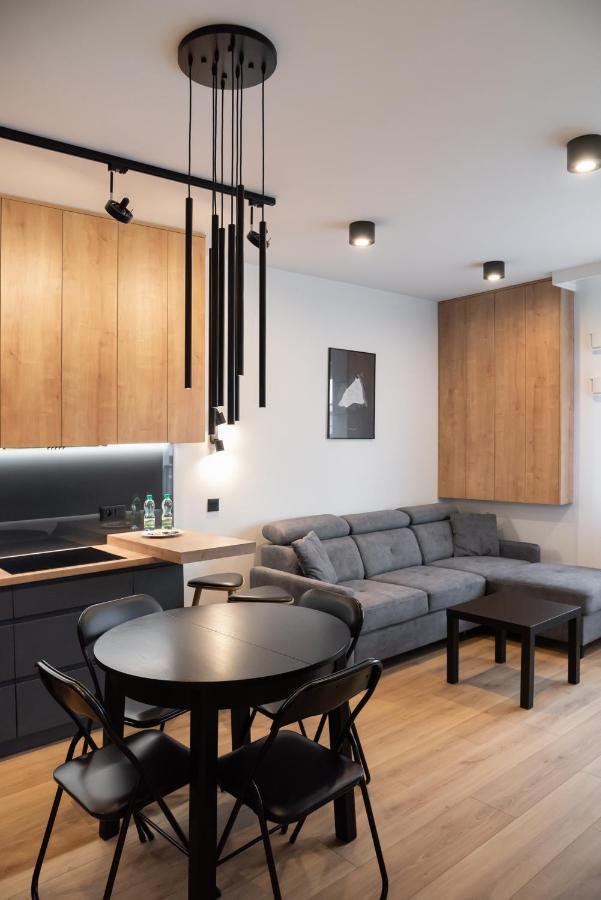 ורשה Zoliborz Obsidian Apartment מראה חיצוני תמונה